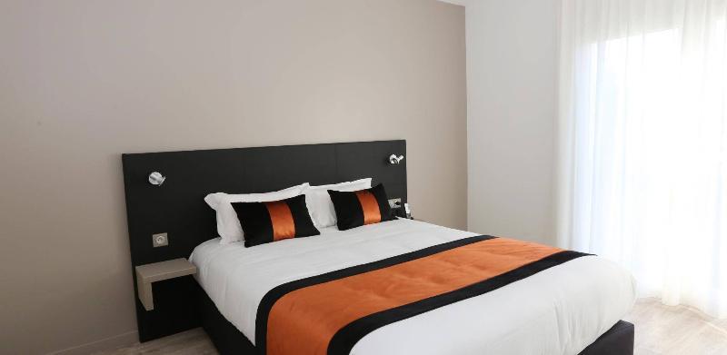 Les Criquets Hotel & Spa Blanquefort  Eksteriør billede