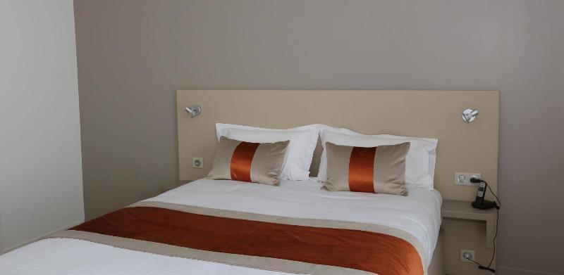 Les Criquets Hotel & Spa Blanquefort  Eksteriør billede