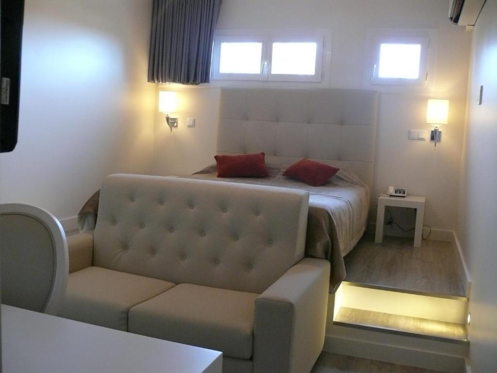 Les Criquets Hotel & Spa Blanquefort  Eksteriør billede