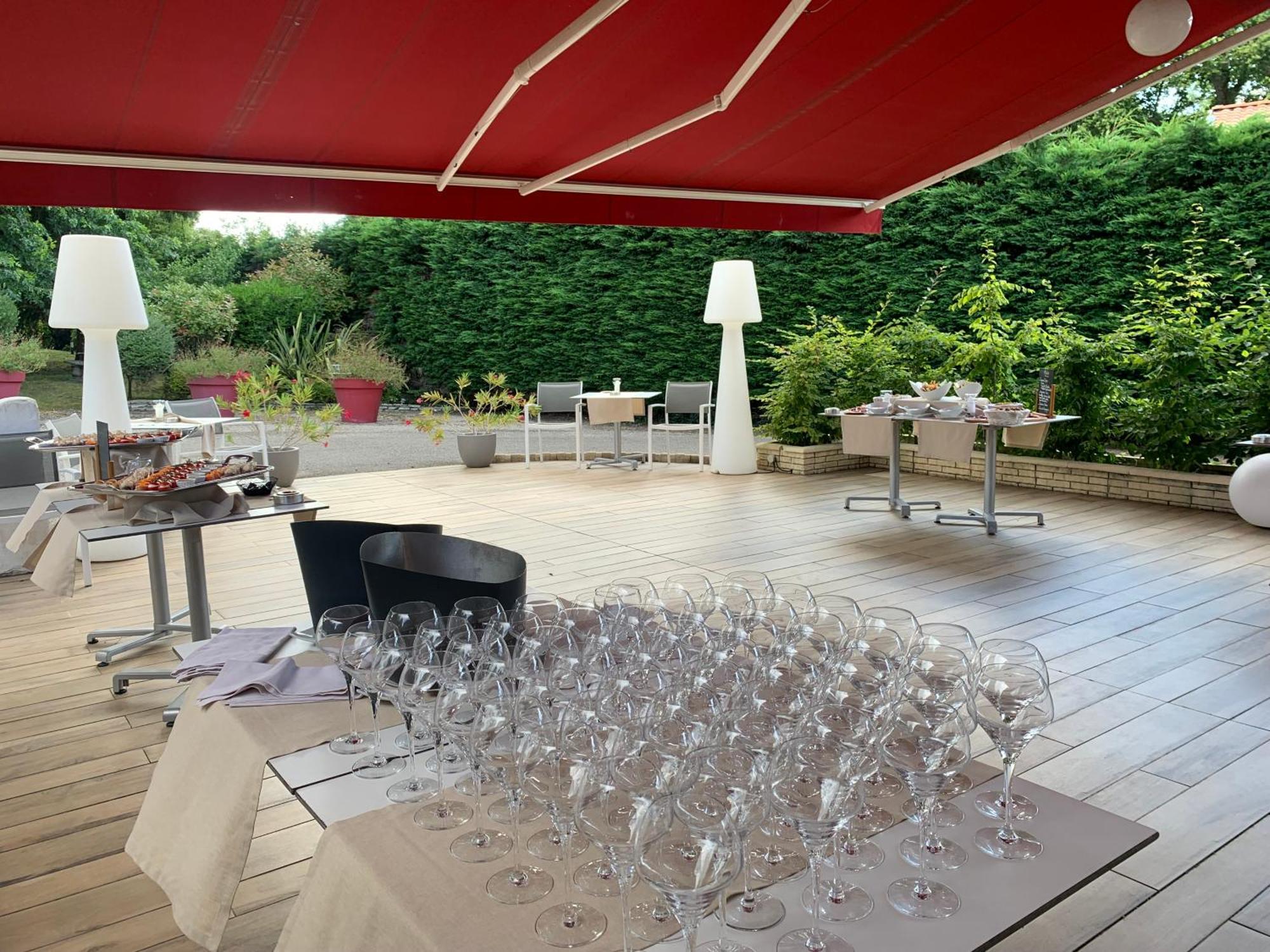 Les Criquets Hotel & Spa Blanquefort  Eksteriør billede