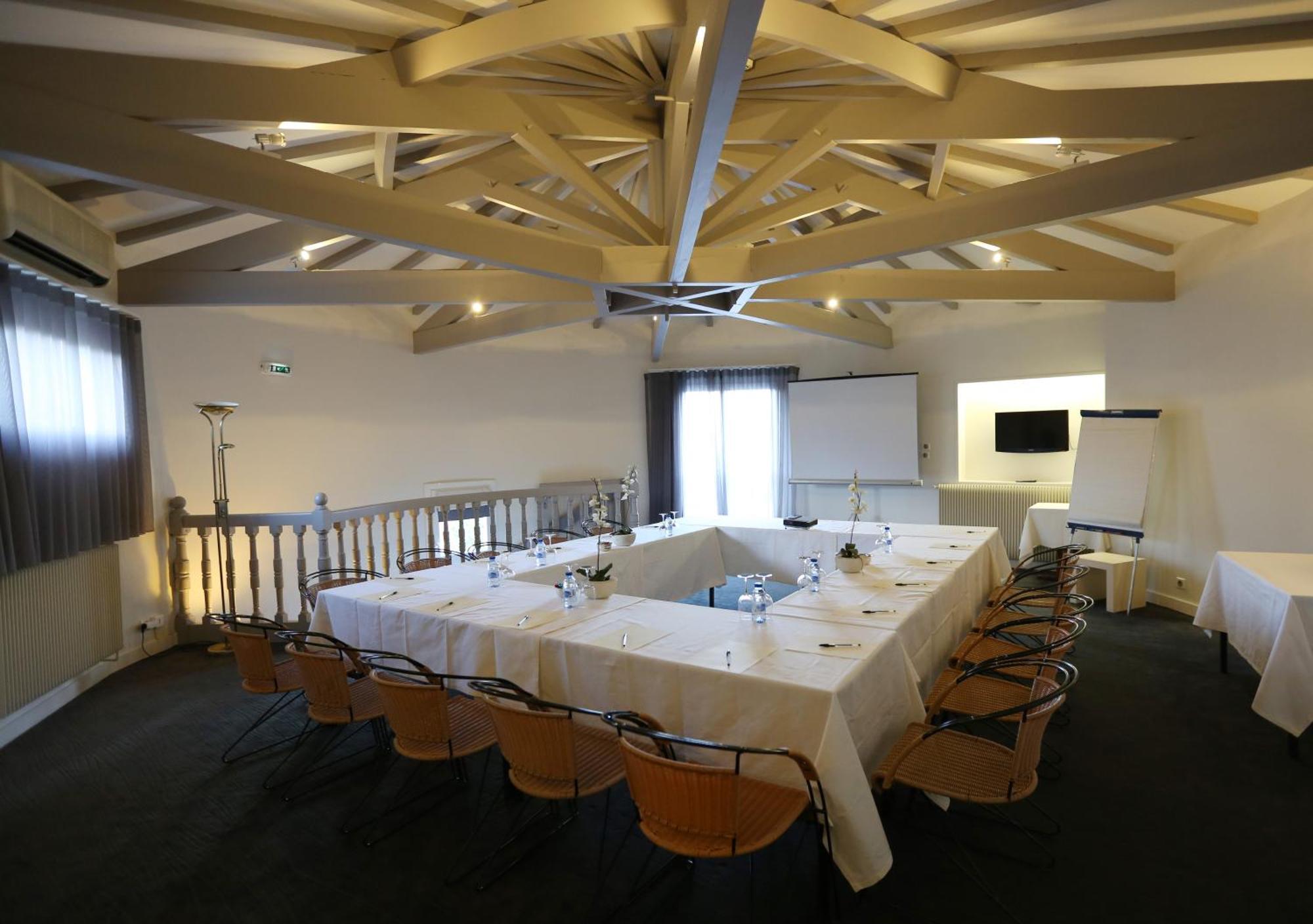 Les Criquets Hotel & Spa Blanquefort  Eksteriør billede