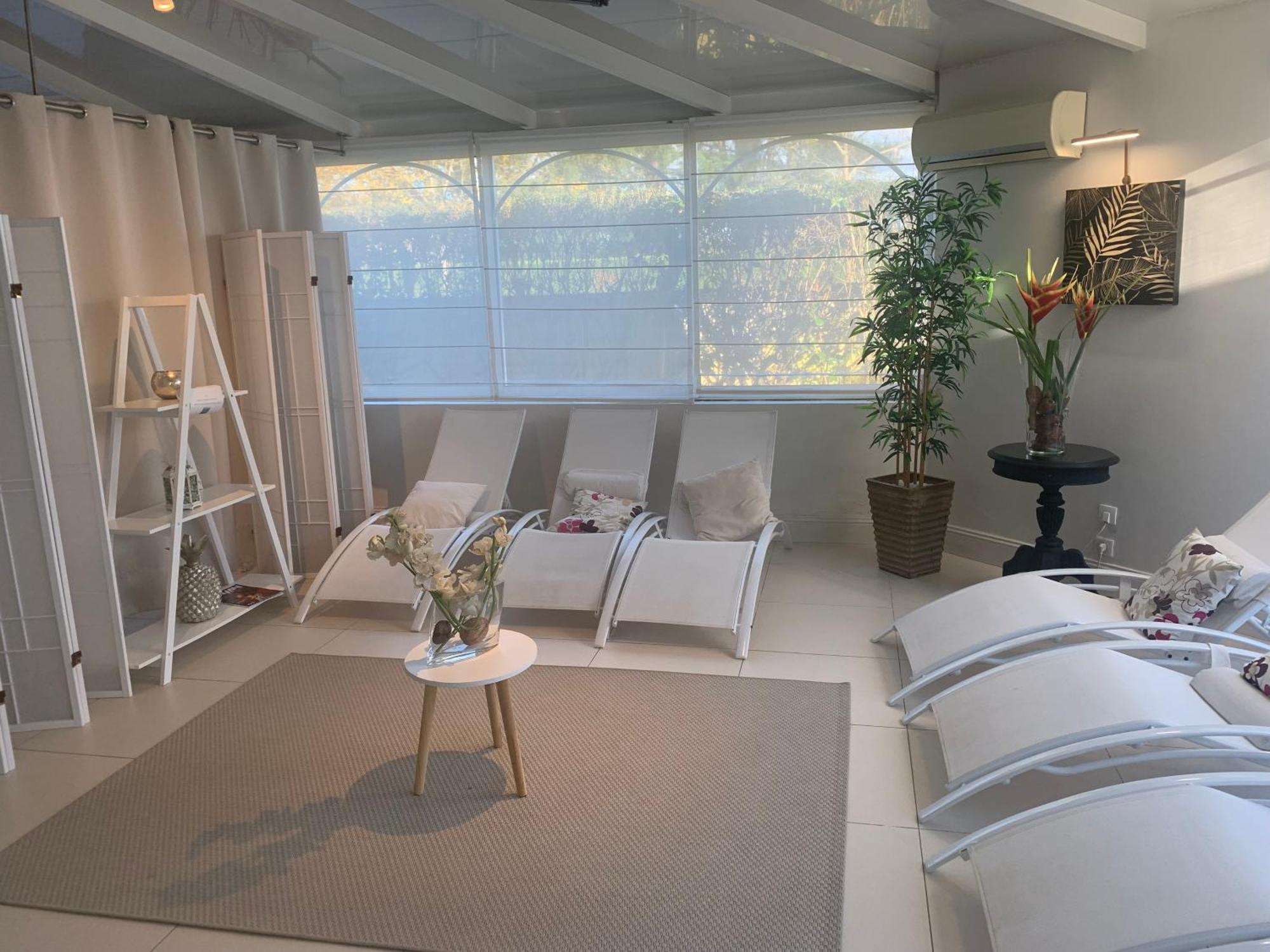 Les Criquets Hotel & Spa Blanquefort  Eksteriør billede