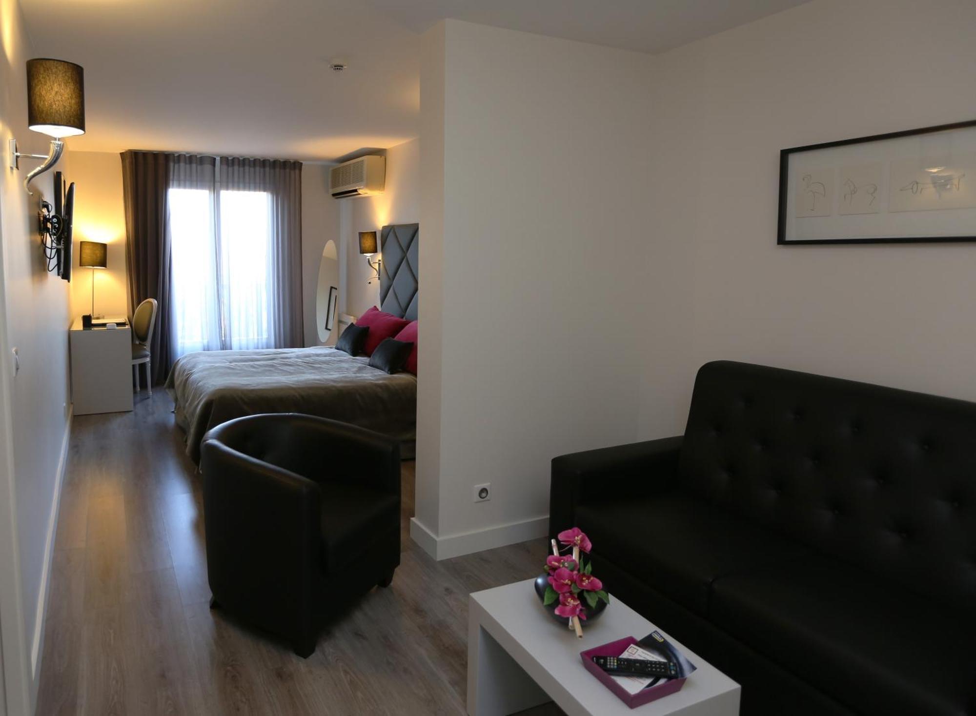 Les Criquets Hotel & Spa Blanquefort  Eksteriør billede