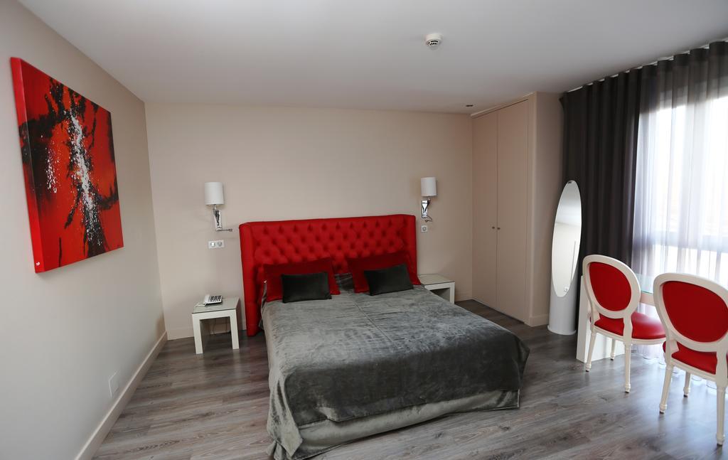 Les Criquets Hotel & Spa Blanquefort  Eksteriør billede