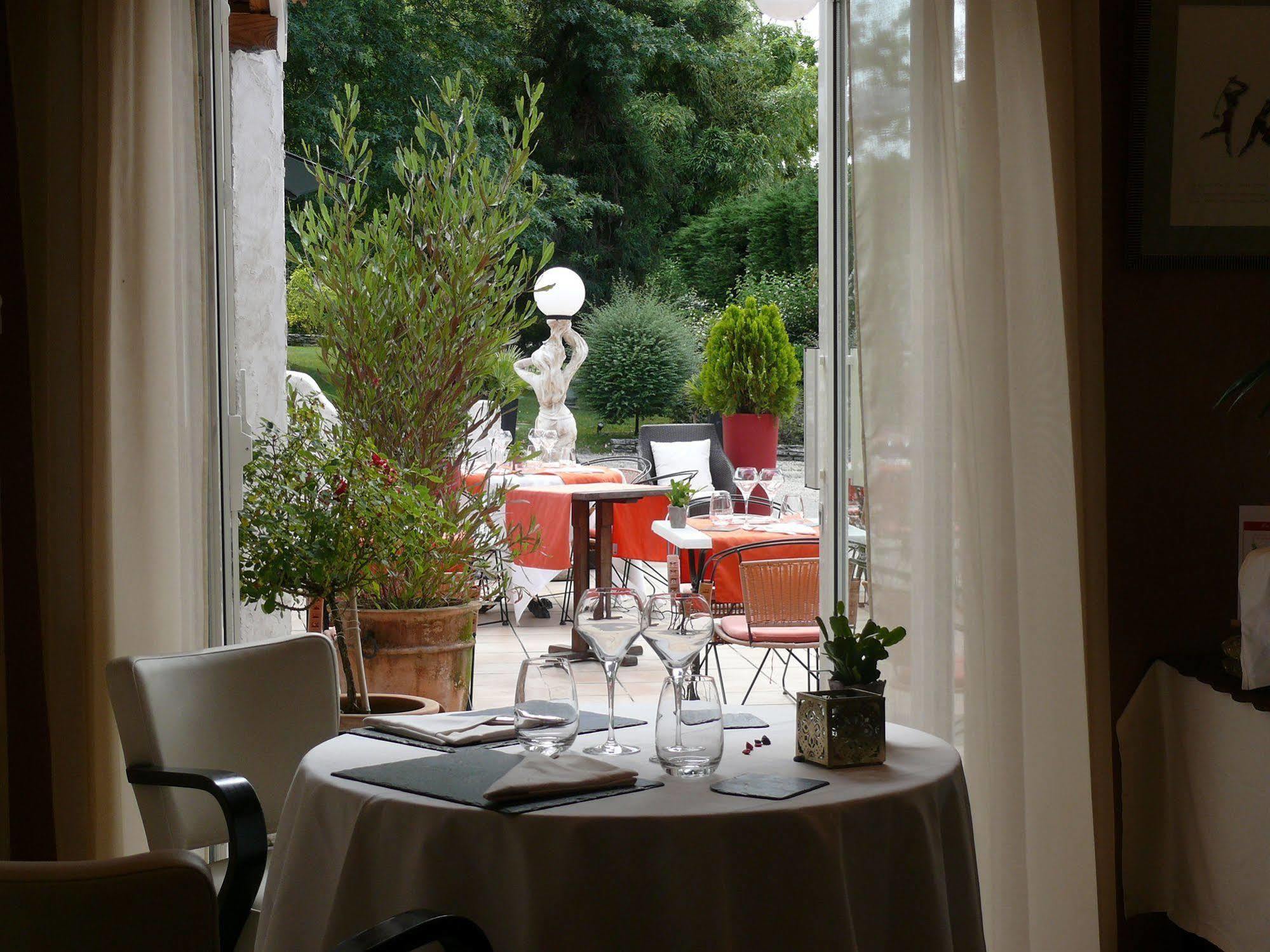 Les Criquets Hotel & Spa Blanquefort  Eksteriør billede